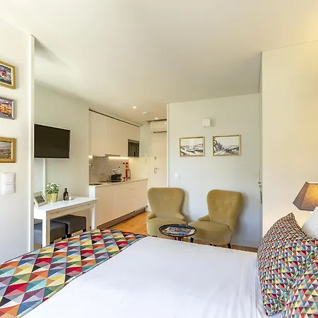 Charming Centre Near Aliados - Inside 