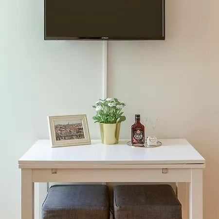 Apartment Charming Centre Near Aliados - Inside 