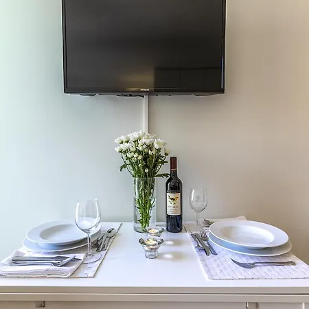 Charming Centre Near Aliados - Inside 