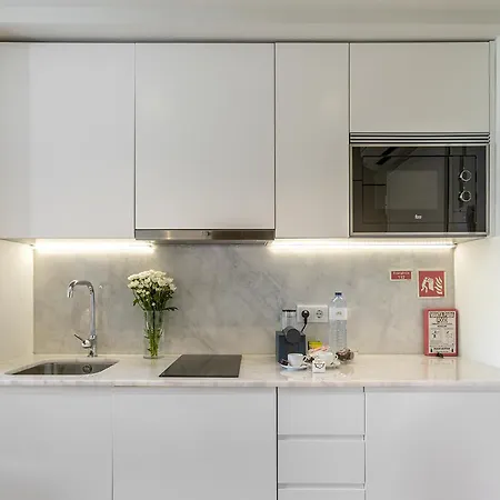 Charming Centre Near Aliados - Inside 