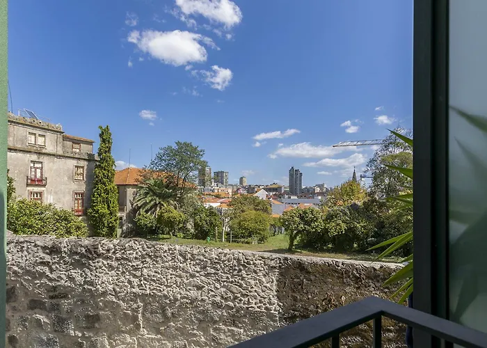 Charming Centre Near Aliados - Inside 