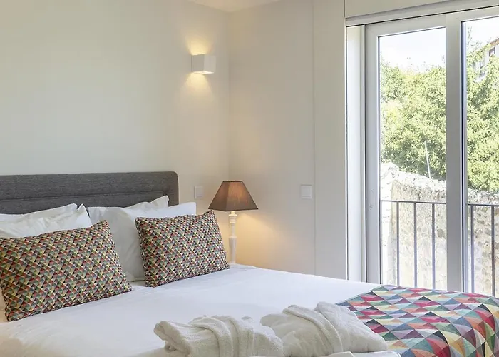 Charming Centre Near Aliados - Inside 