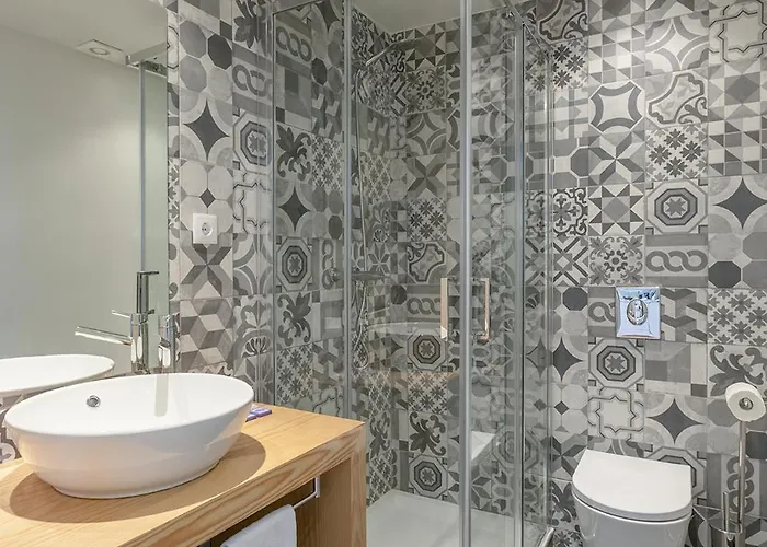 Charming Centre Near Aliados - Inside 