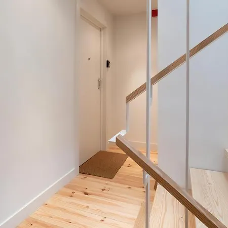 Charming Centre Near Aliados - Inside 